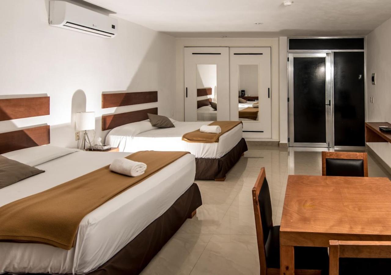 Sunrise 42 Suites By Holiday In Playa Playa del Carmen Bagian luar foto